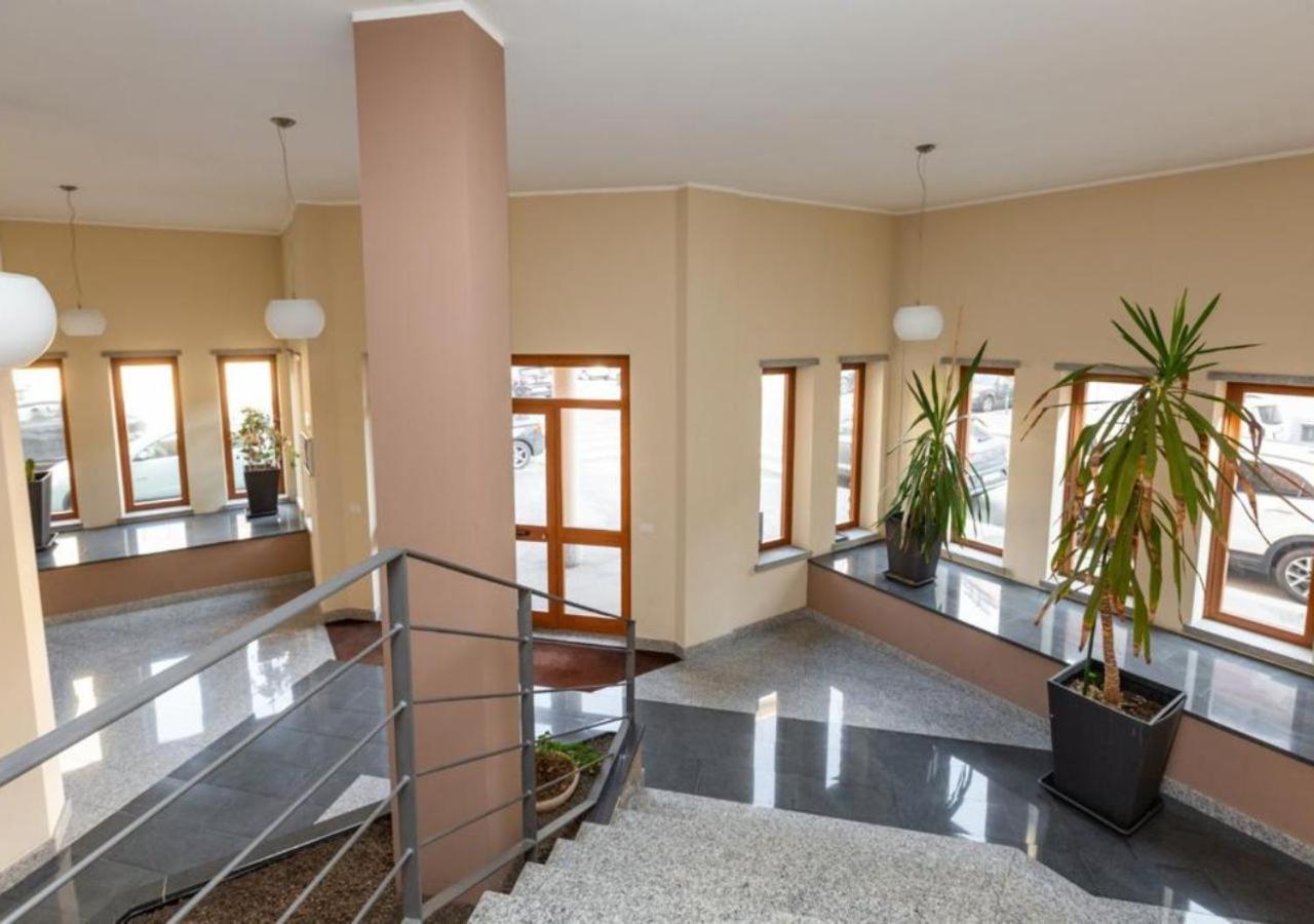 Comfy Cozy Close To Metro Appartamento *